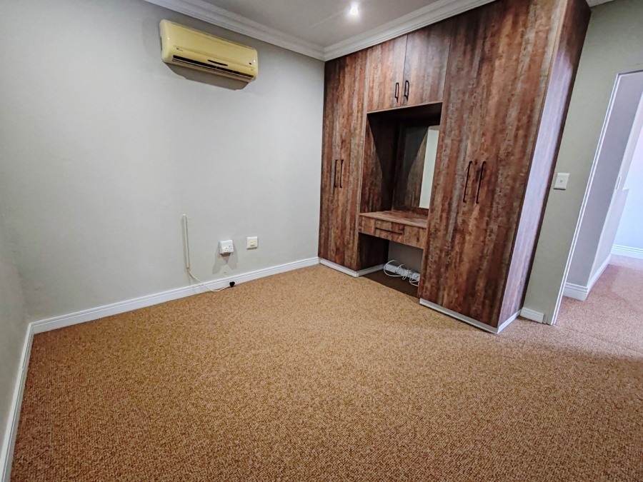 4 Bedroom Property for Sale in Grimbeeck Park North West